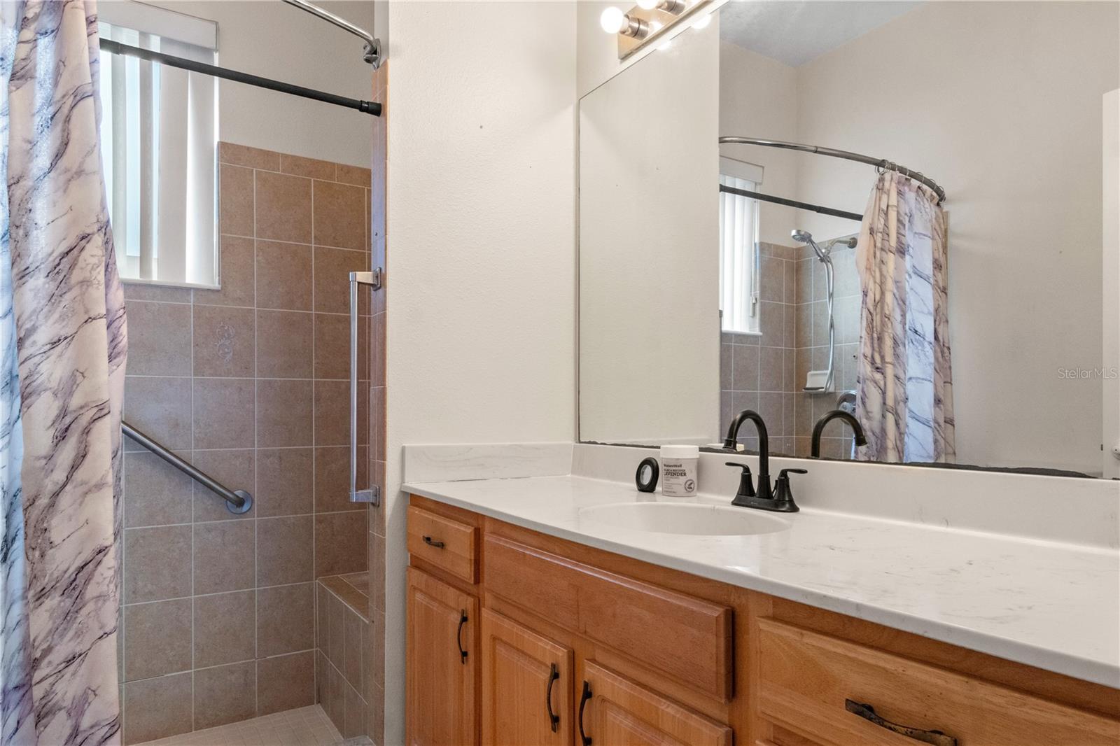 Listing photo id 21 for 10109 Shooting Star Court