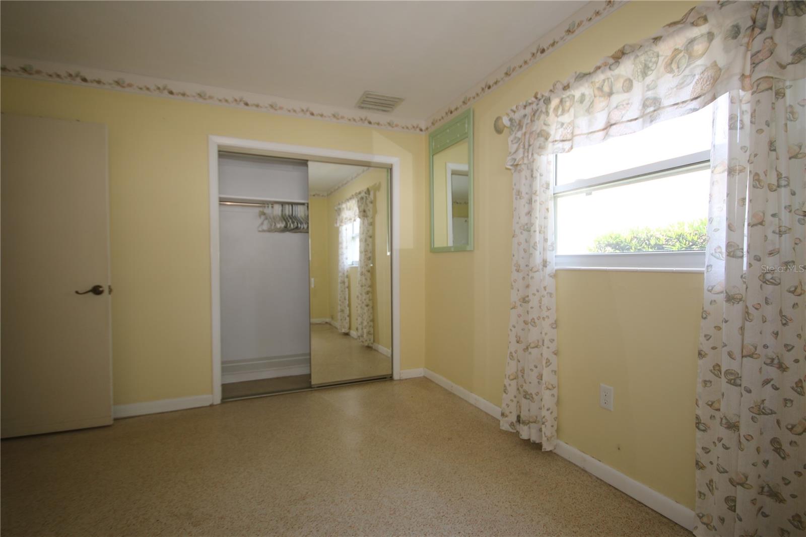 Image 12 of 27 For 1444 Eastfield Drive