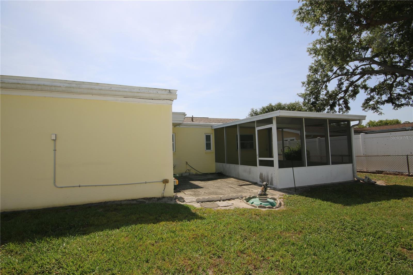 Image 22 of 27 For 1444 Eastfield Drive