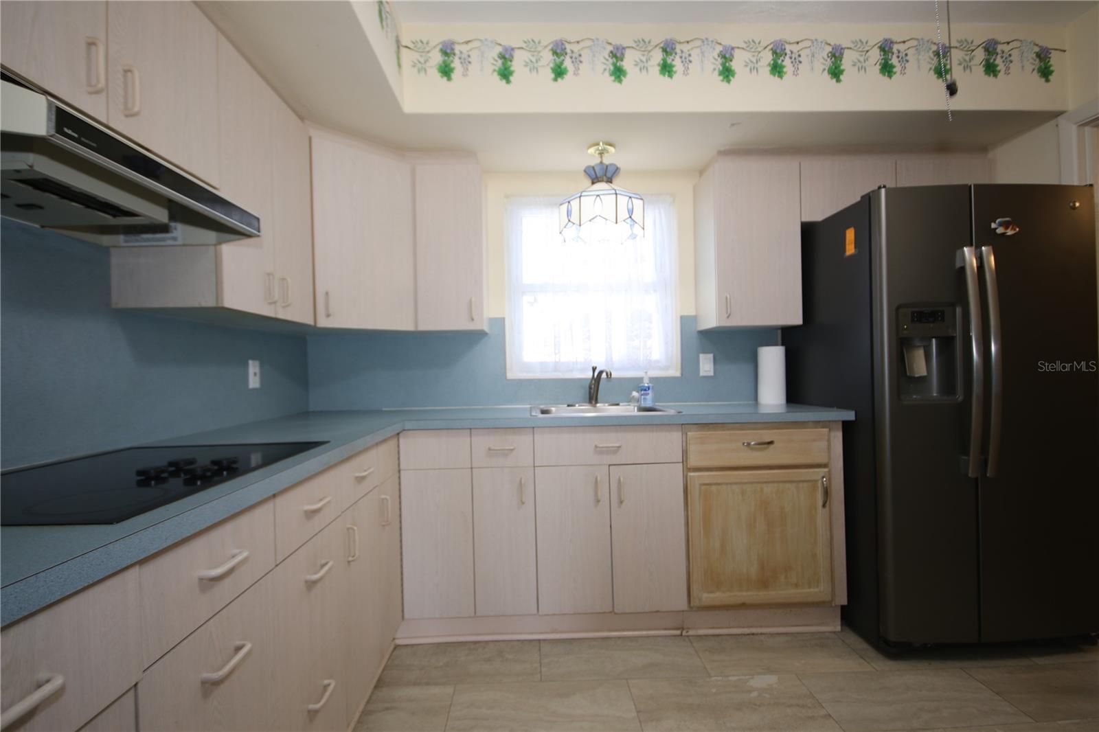 Image 9 of 27 For 1444 Eastfield Drive
