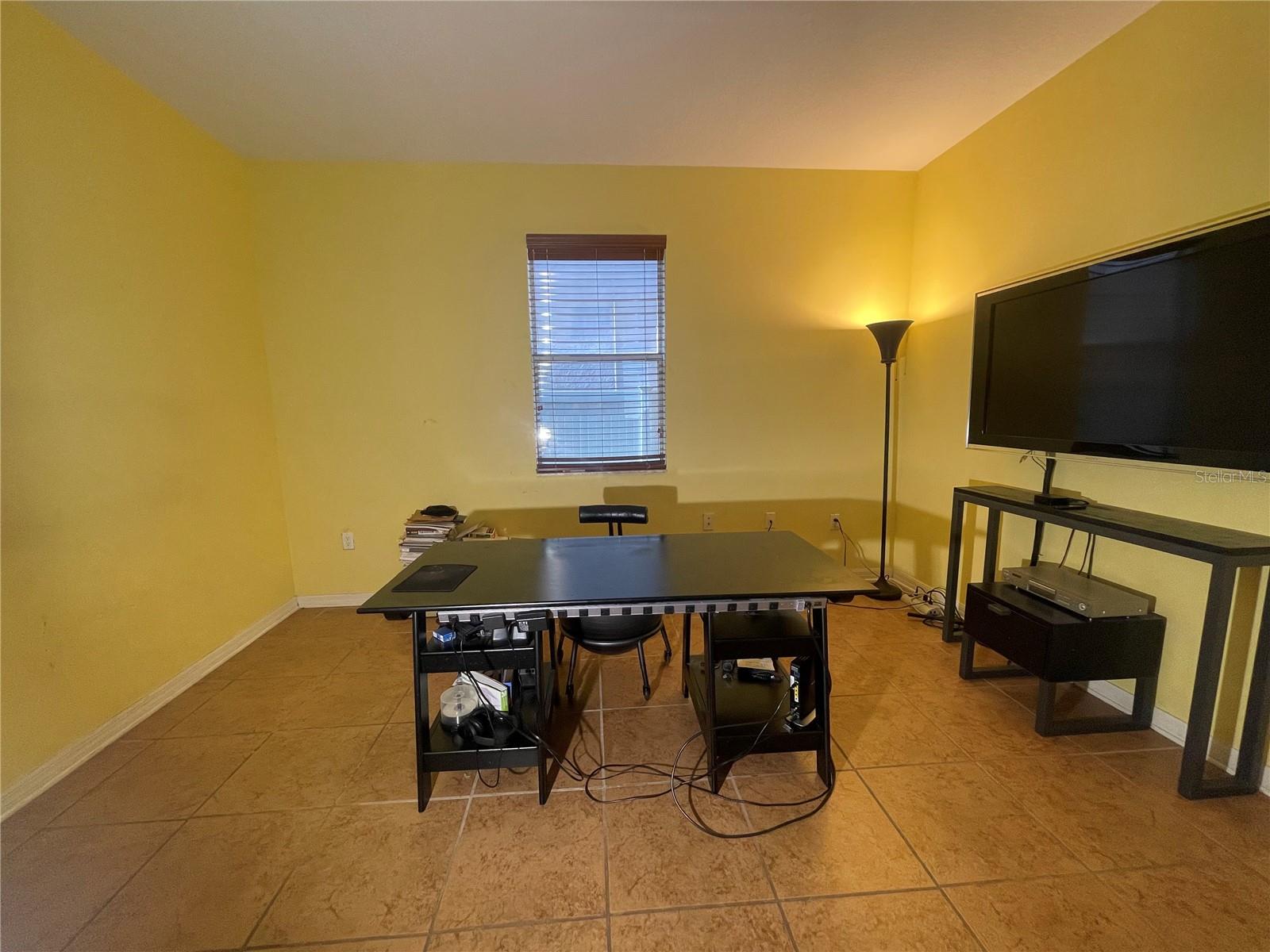 Image 11 of 26 For 9126 Lantern Oak Way