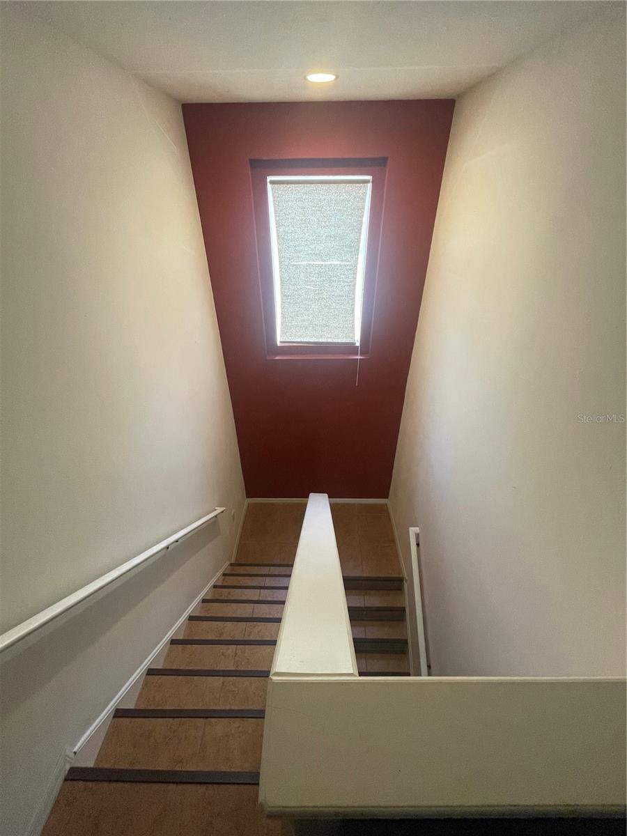 Image 13 of 26 For 9126 Lantern Oak Way