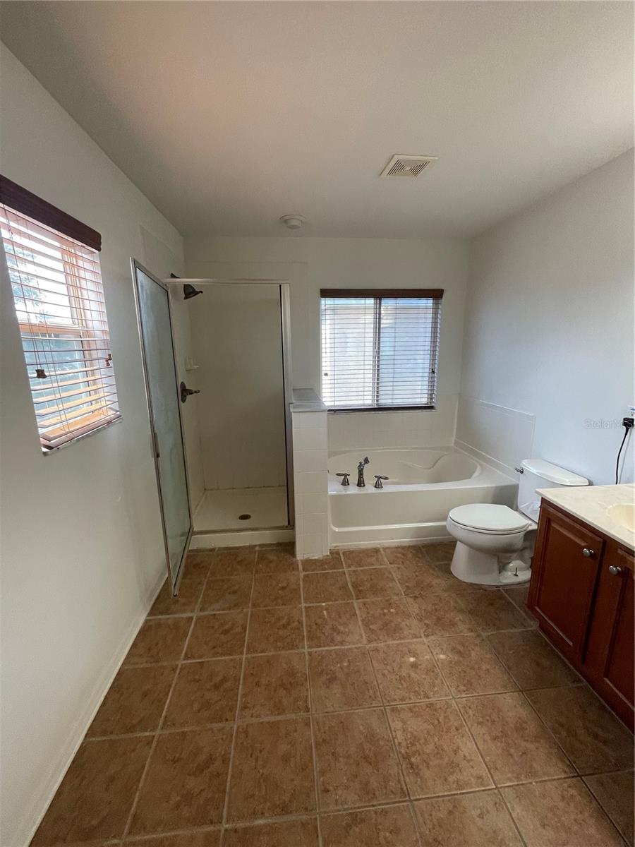 Image 16 of 26 For 9126 Lantern Oak Way