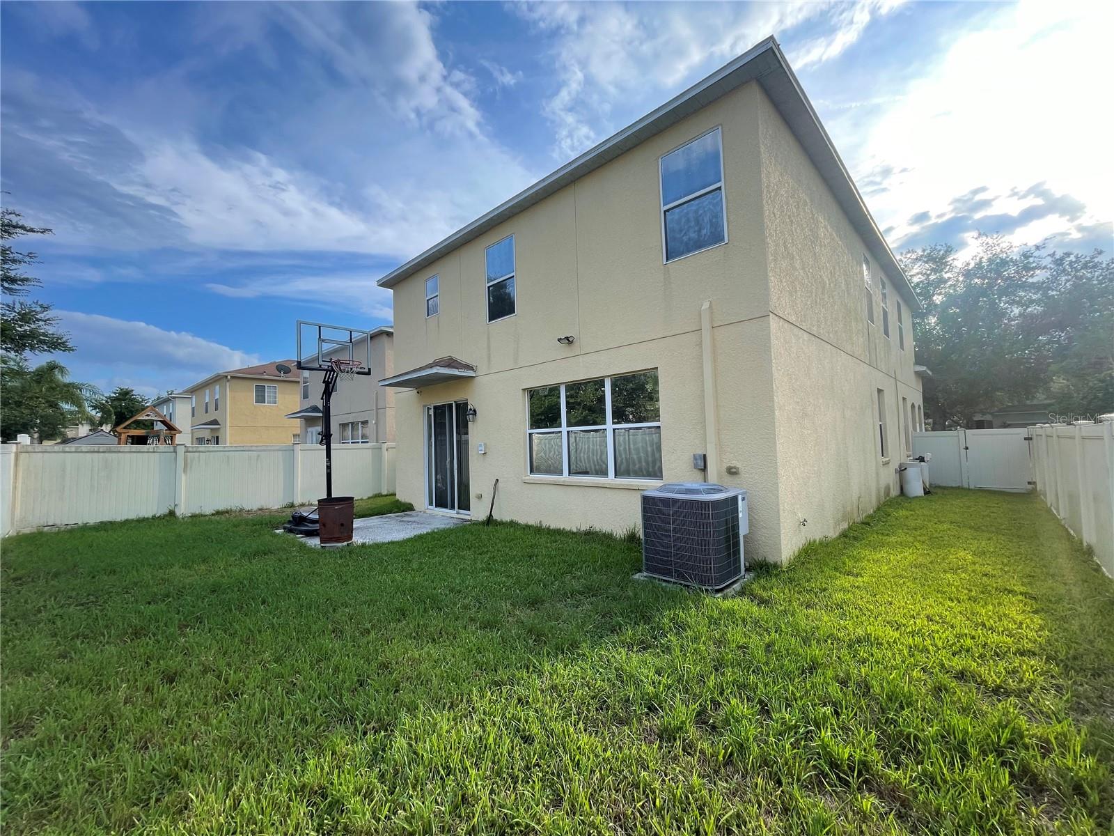 Image 22 of 26 For 9126 Lantern Oak Way