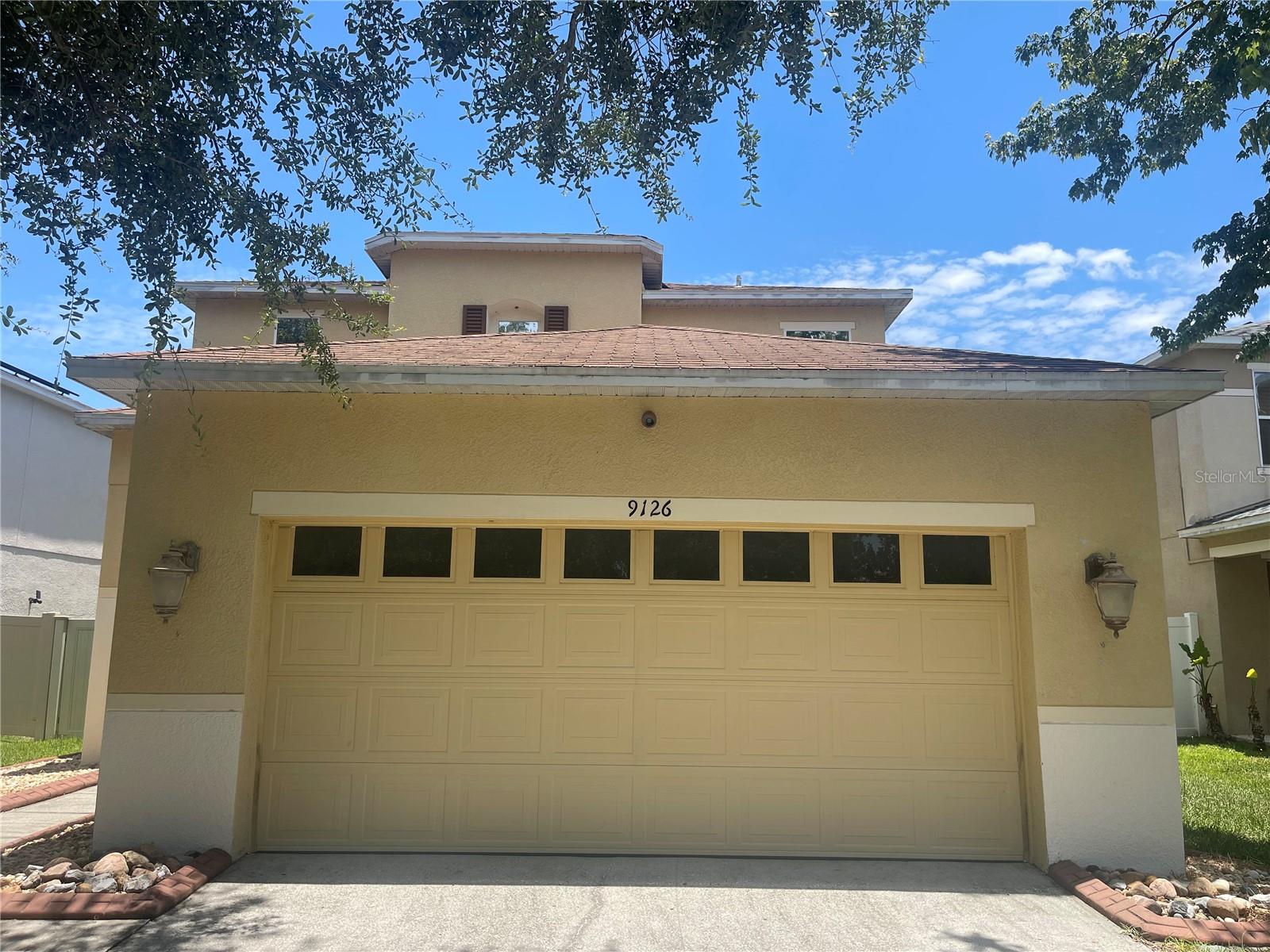 Image 4 of 26 For 9126 Lantern Oak Way