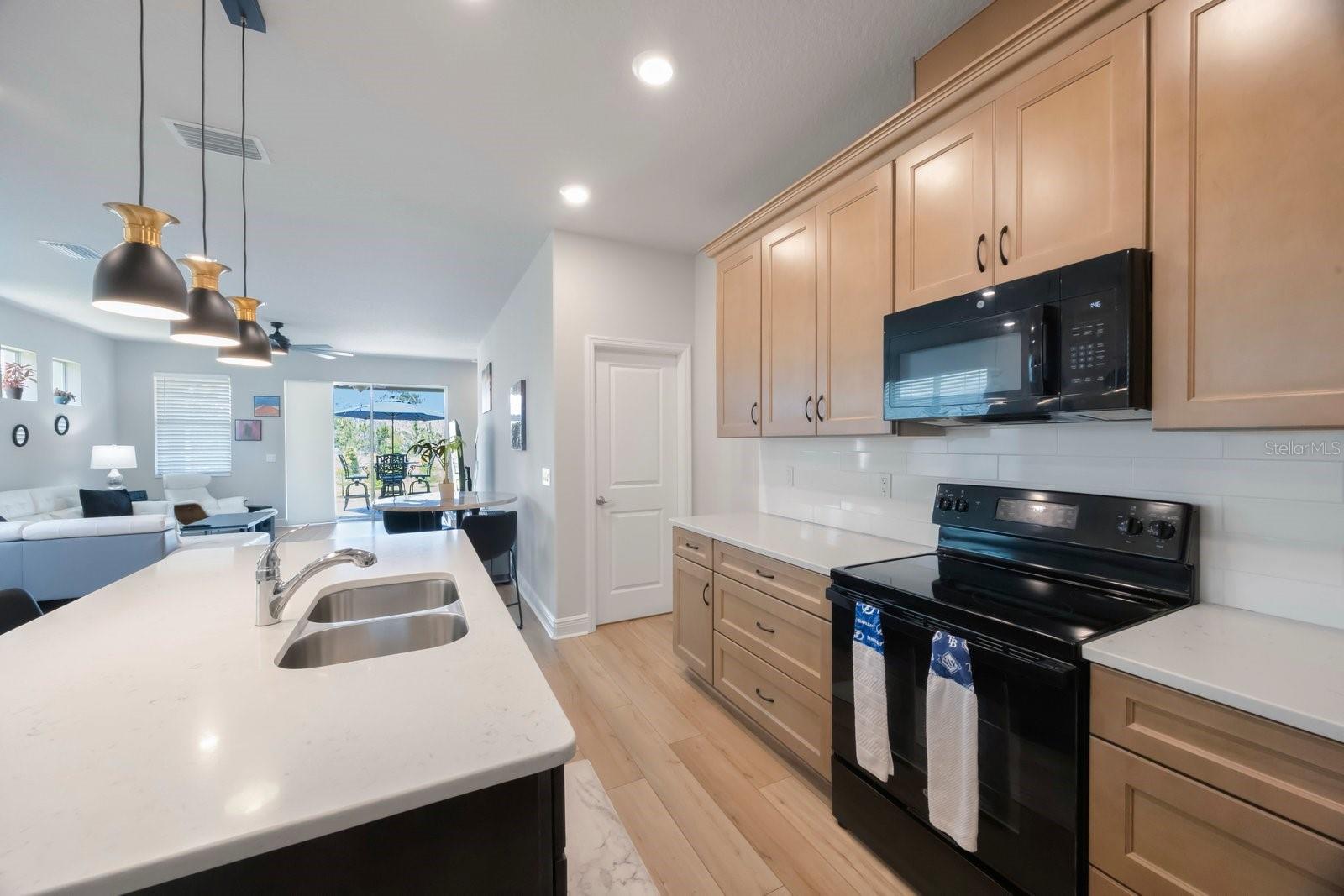 Image 10 of 42 For 1897 Trailside Drive