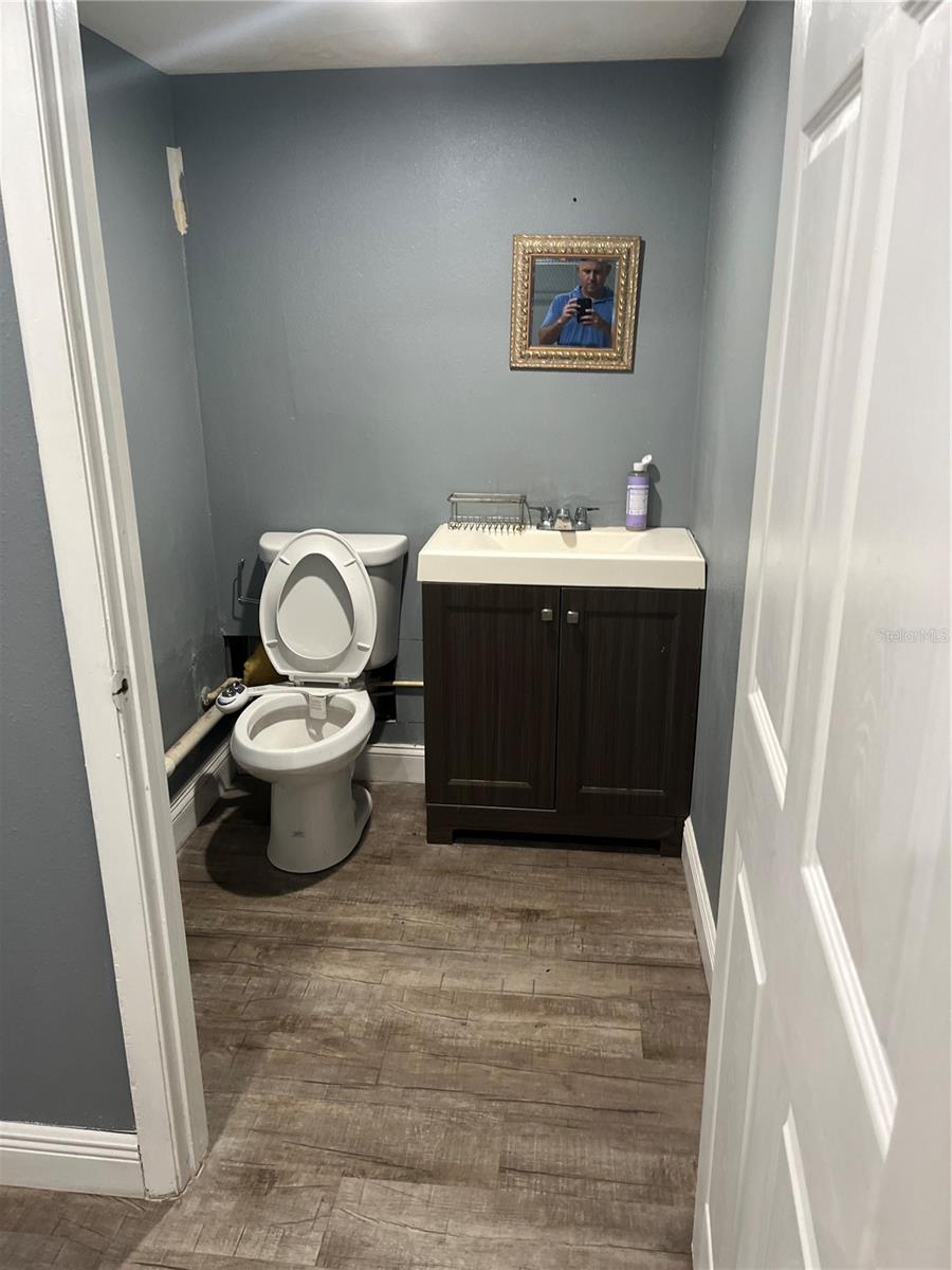 Image 13 of 58 For 4819 Busch Boulevard
