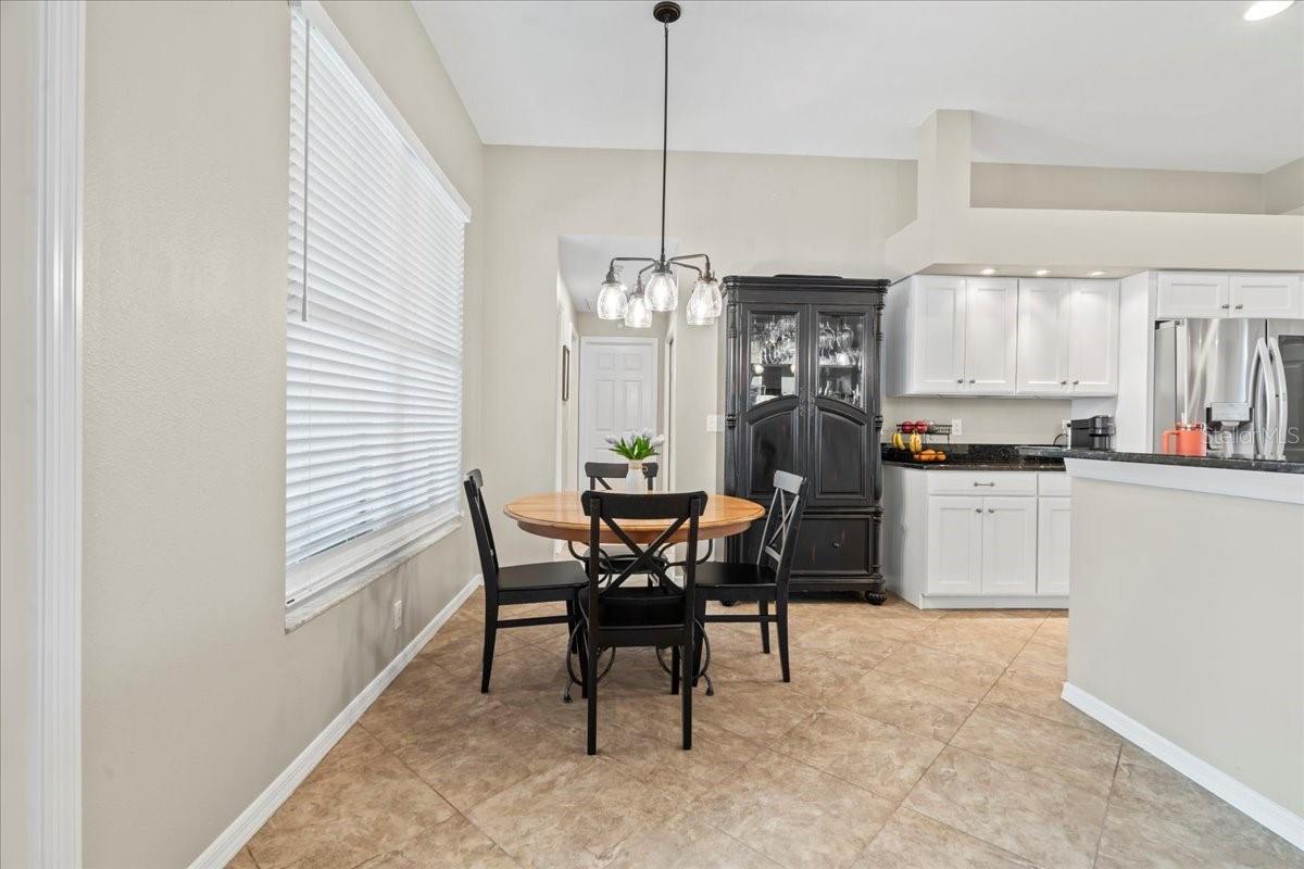 Image 21 of 61 For 3041 Colonial Ridge Drive