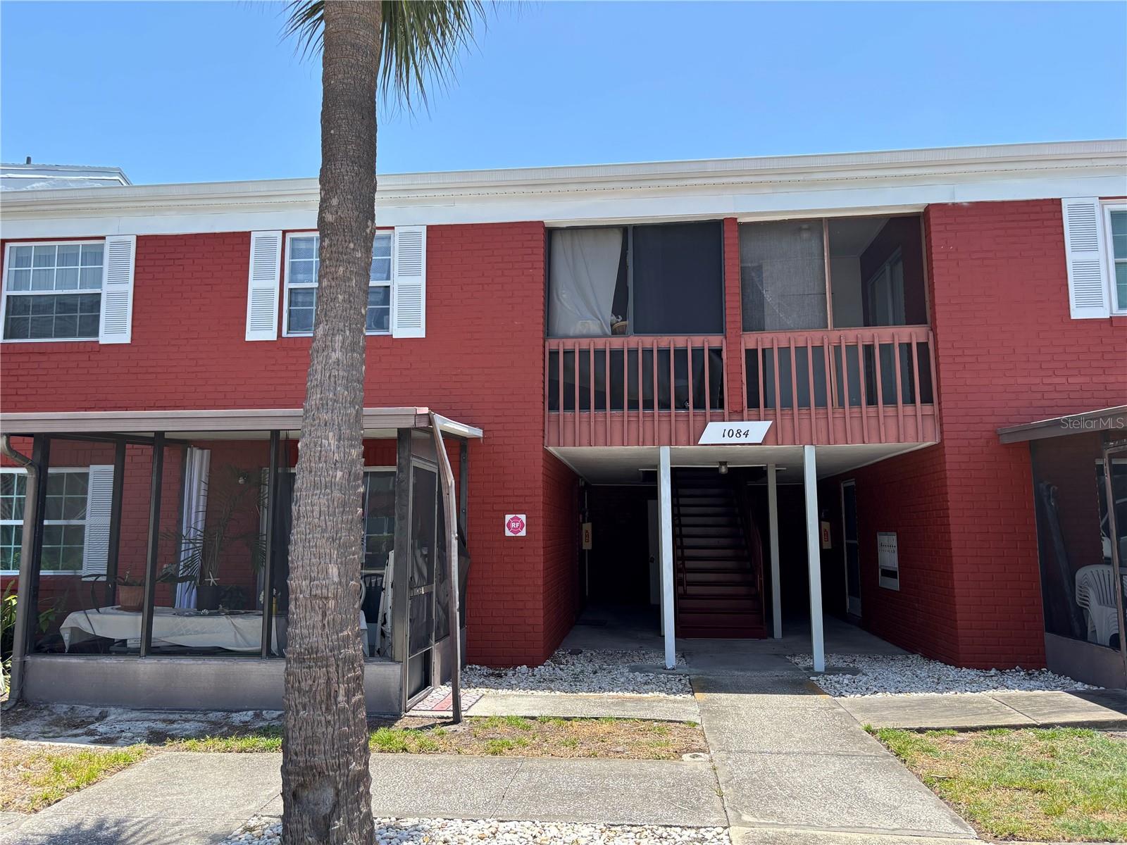 Details for 1084 82nd Terrace N 1084b, ST PETERSBURG, FL 33702