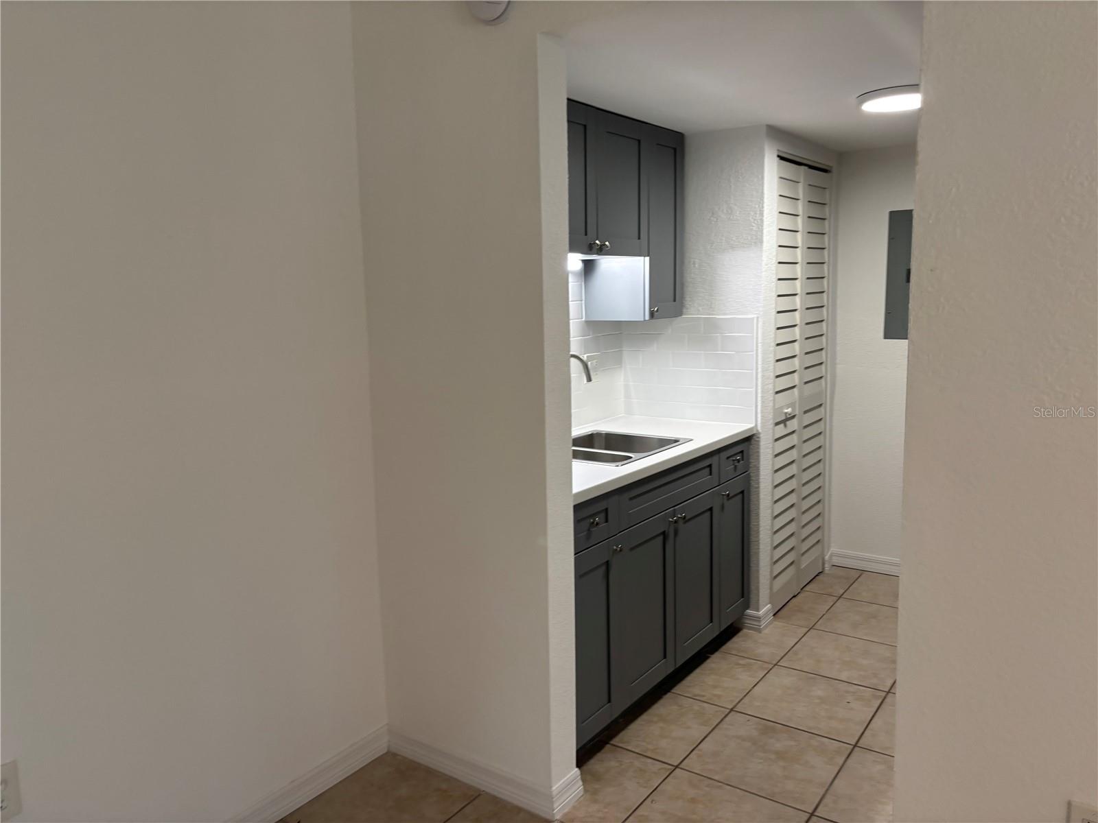 Image 2 of 12 For 1084 82nd Terrace N 1084b