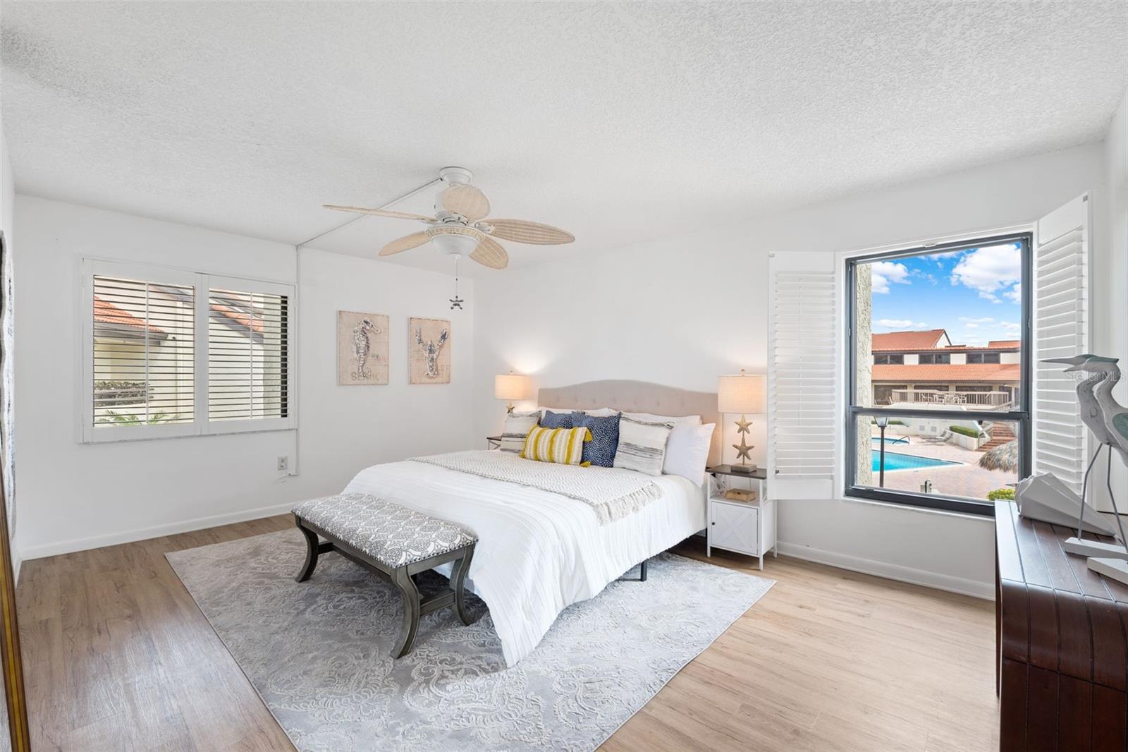 Image 21 of 62 For 138 1st Street E 106