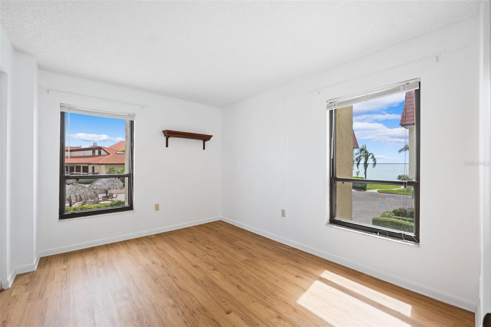 Image 30 of 62 For 138 1st Street E 106