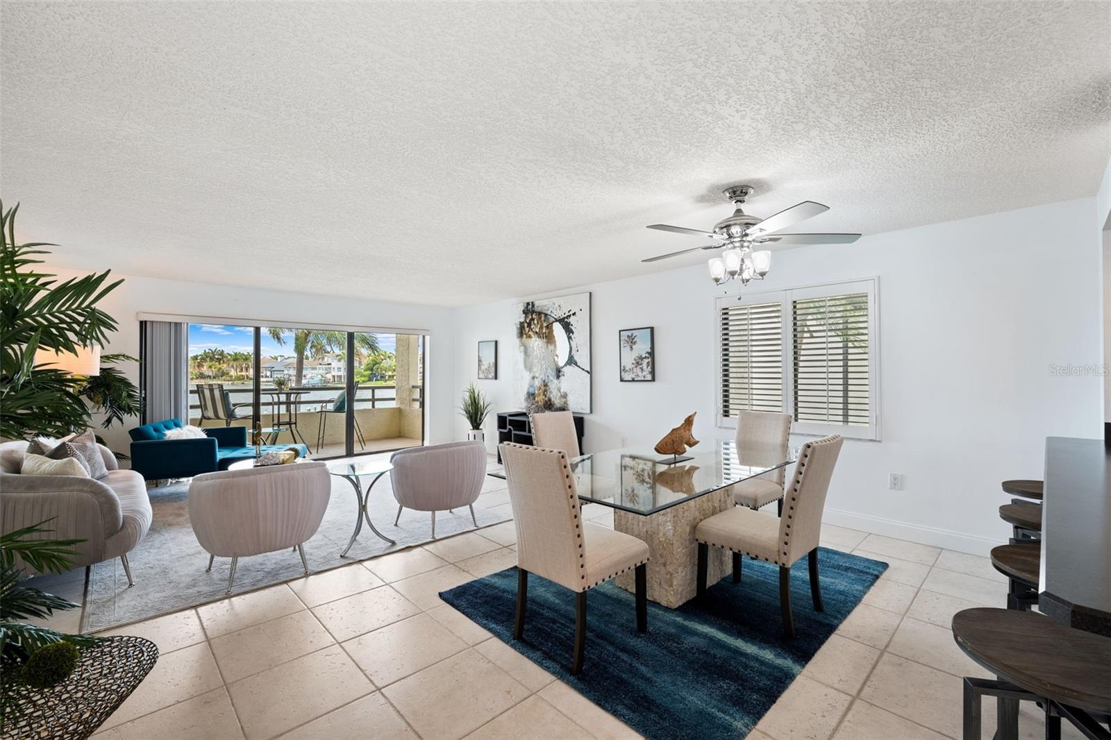 Image 7 of 62 For 138 1st Street E 106