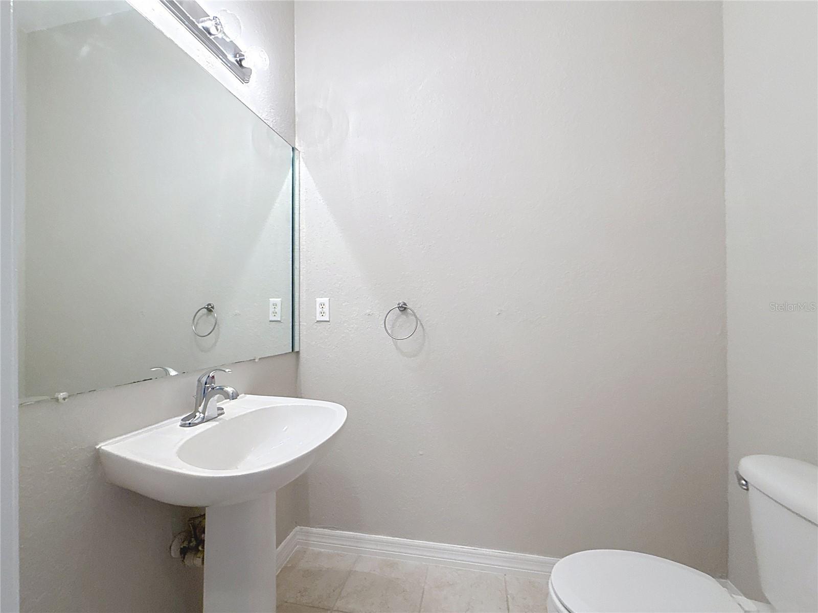 Image 30 of 35 For 5048 Sunridge Palms Drive 103