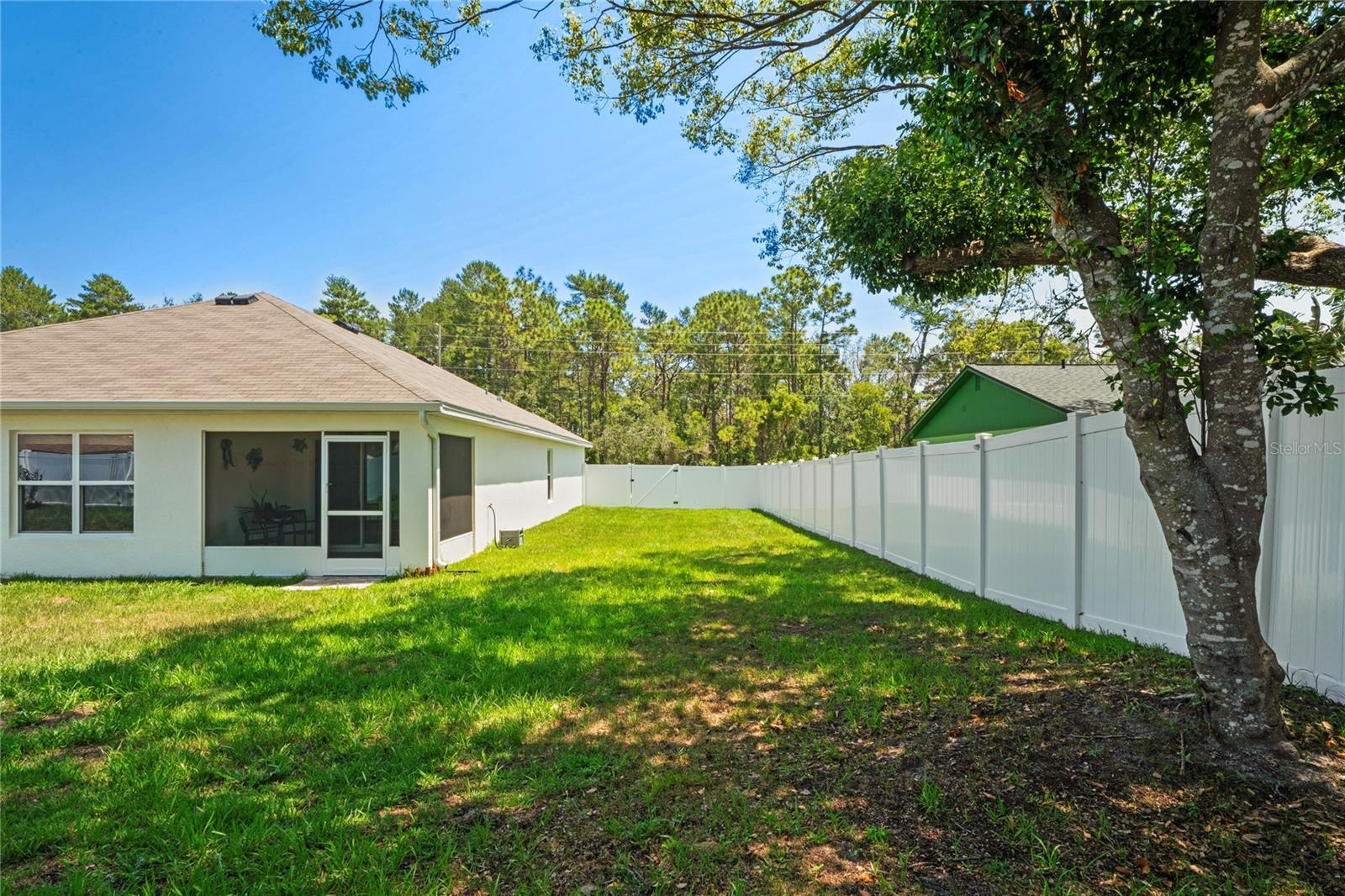Image 35 of 52 For 8508 Bay Drive