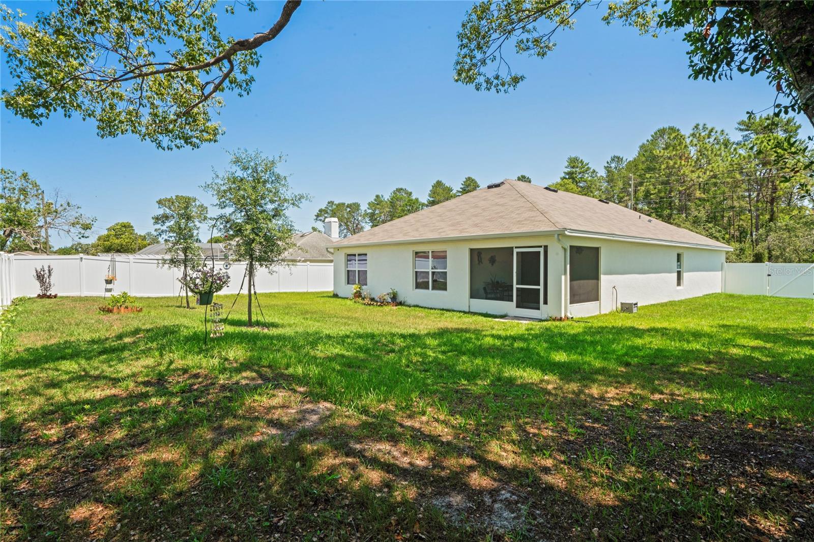 Image 37 of 52 For 8508 Bay Drive