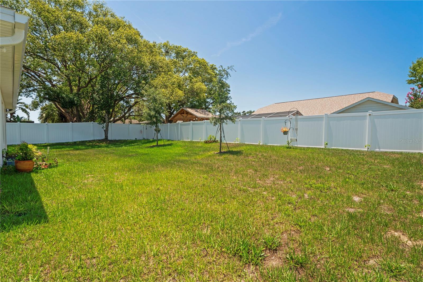 Image 39 of 52 For 8508 Bay Drive