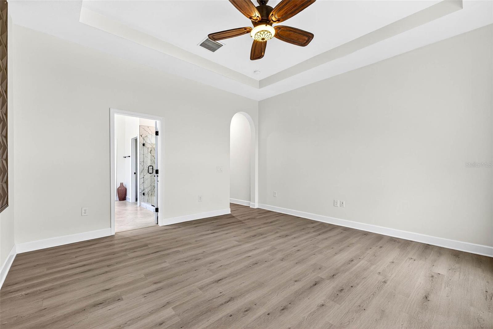 Listing photo id 32 for 33487 Azalea Ridge Drive