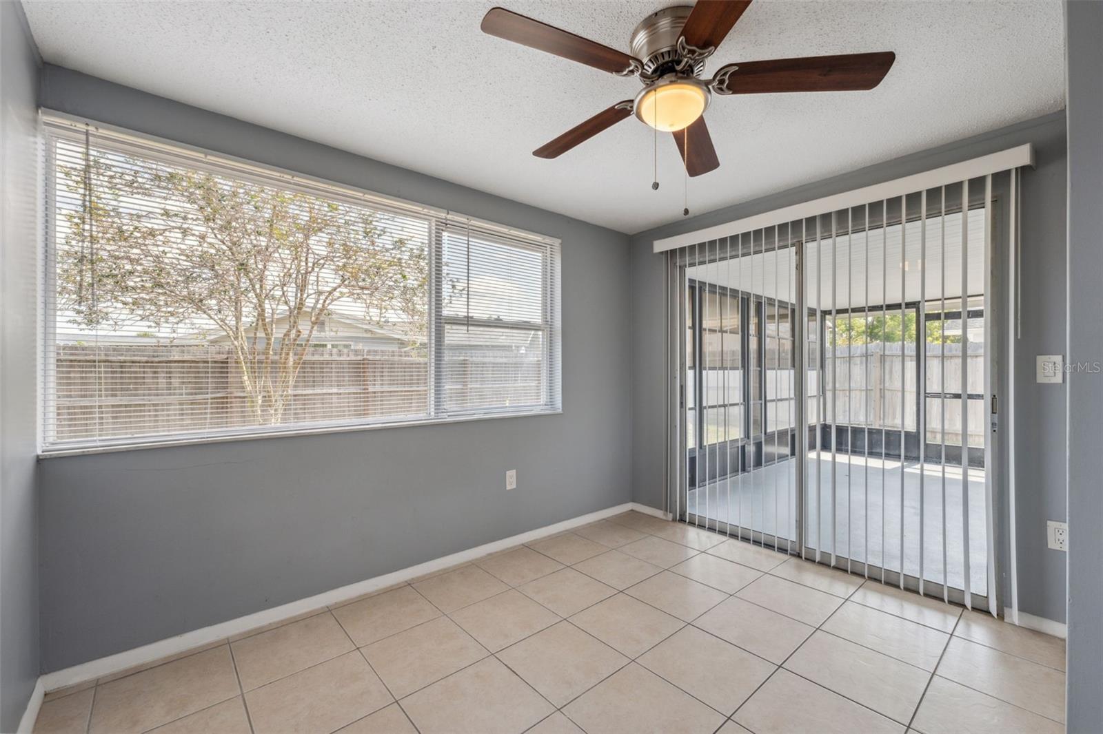 Image 15 of 33 For 7123 Cherry Laurel Drive