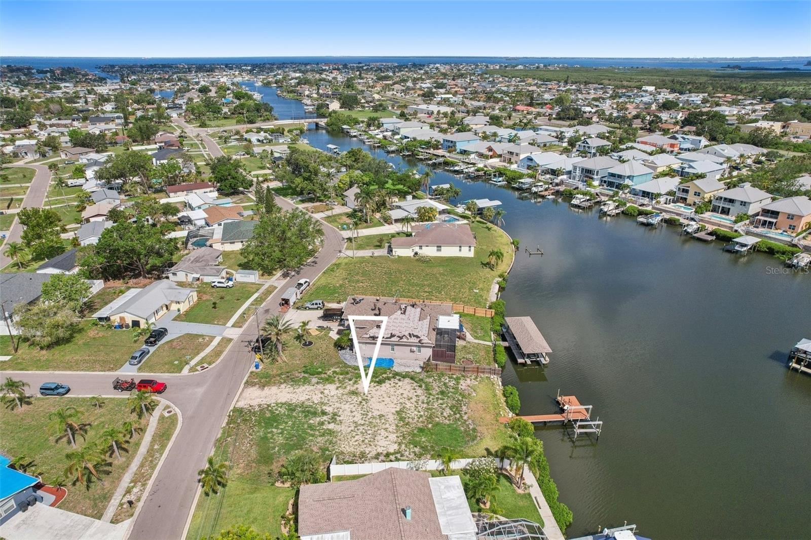Image 4 of 15 For 505 Flamingo Drive