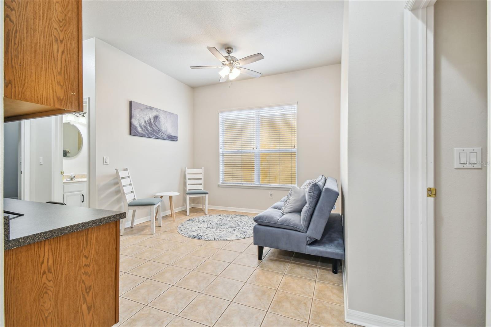 Listing photo id 46 for 7410 Ambleside Drive