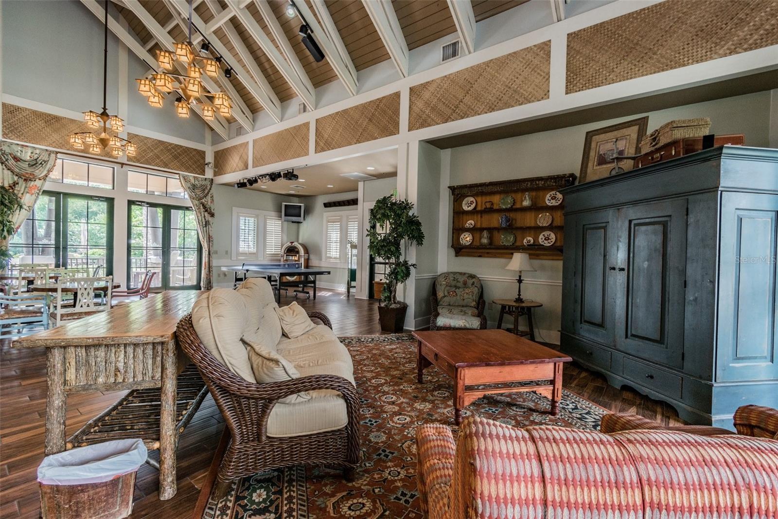 Listing photo id 80 for 7410 Ambleside Drive