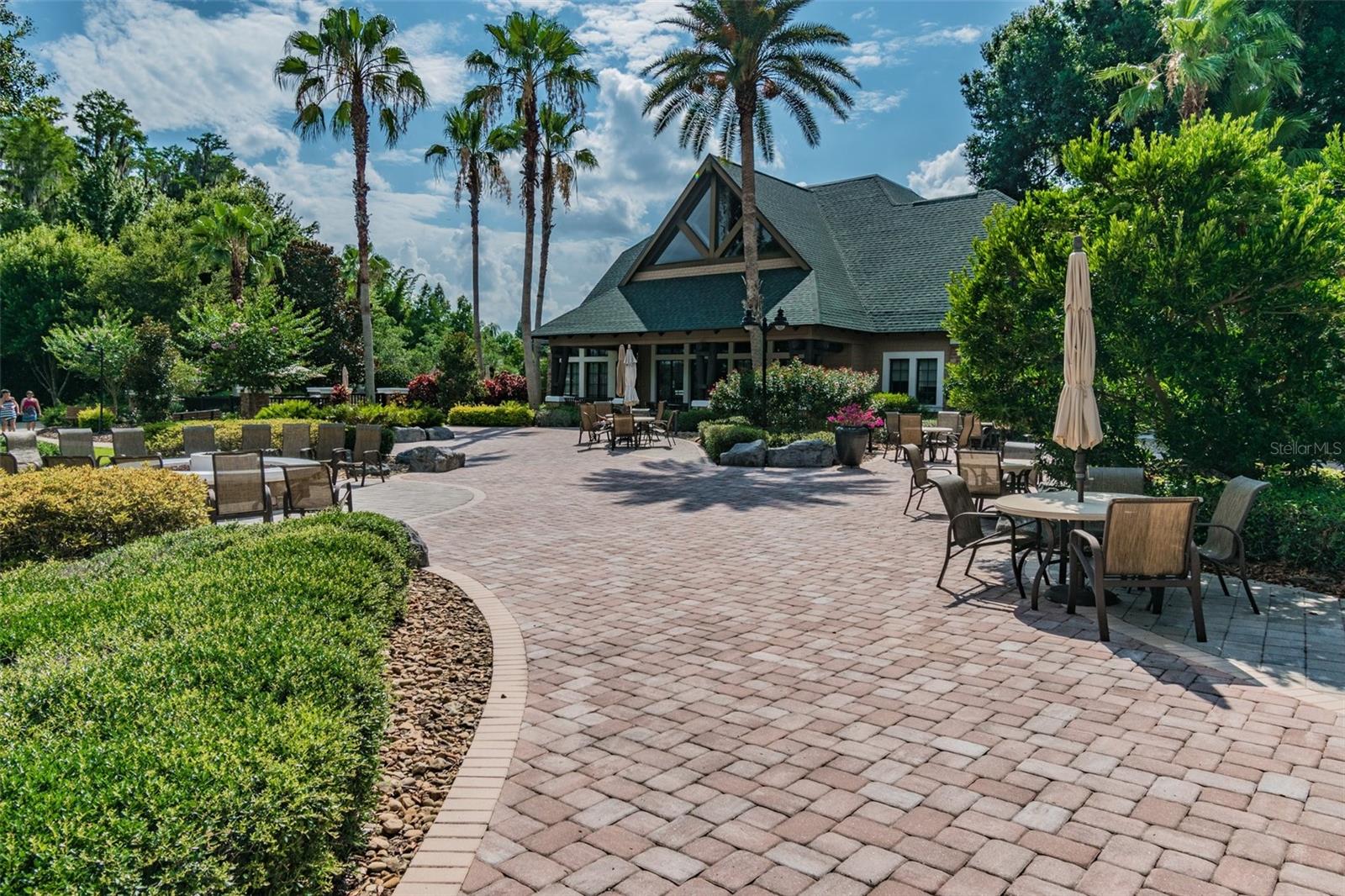 Listing photo id 83 for 7410 Ambleside Drive