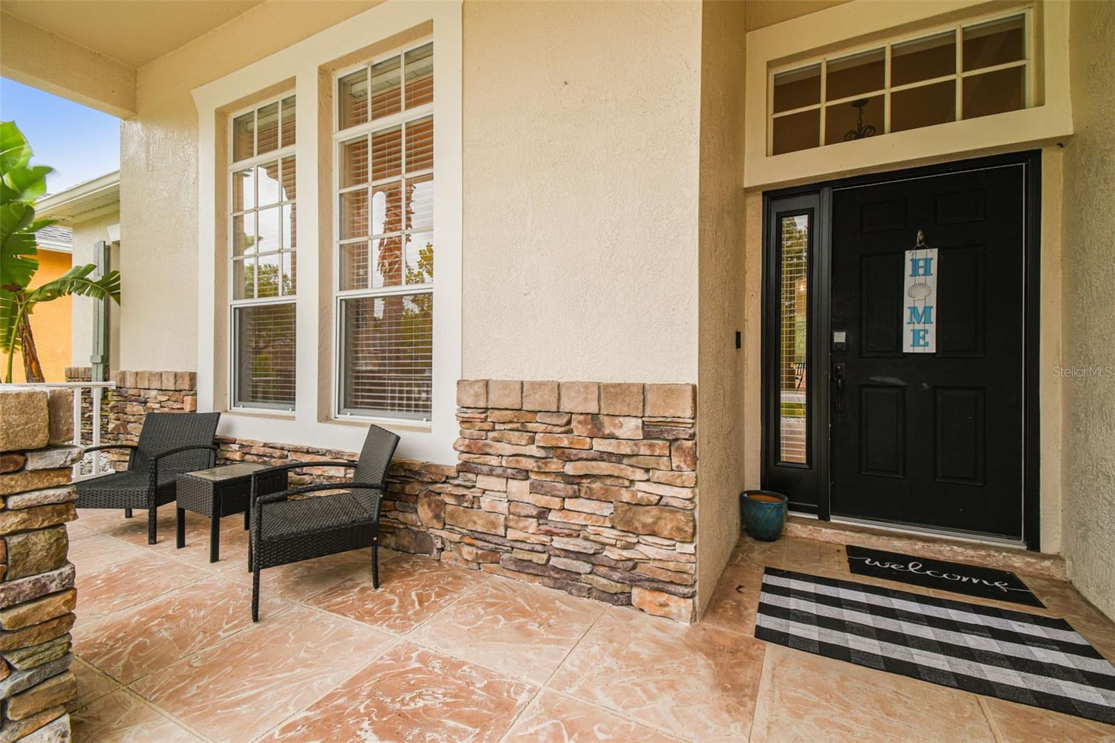 Listing photo id 7 for 7410 Ambleside Drive