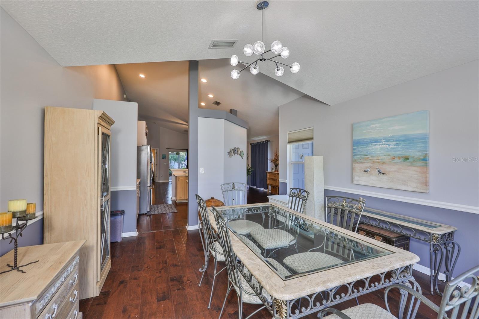 Image 11 of 44 For 6232 Crickethollow Drive