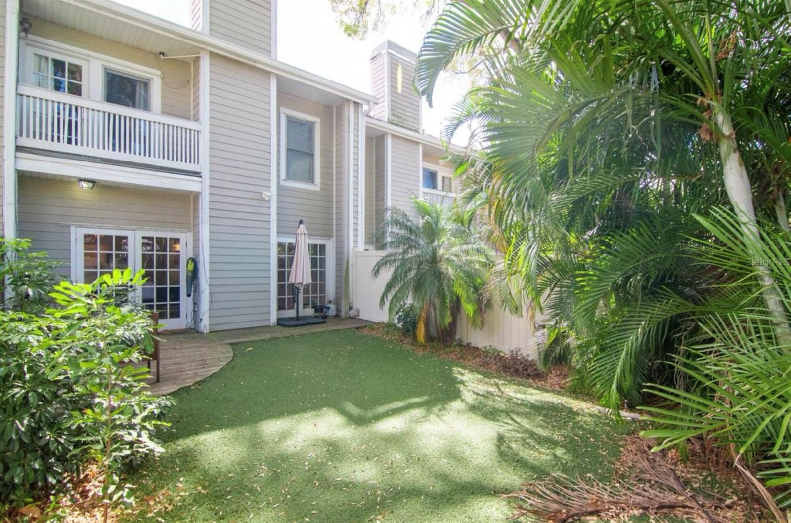 Image 19 of 20 For 3023 W Bay Villa Avenue