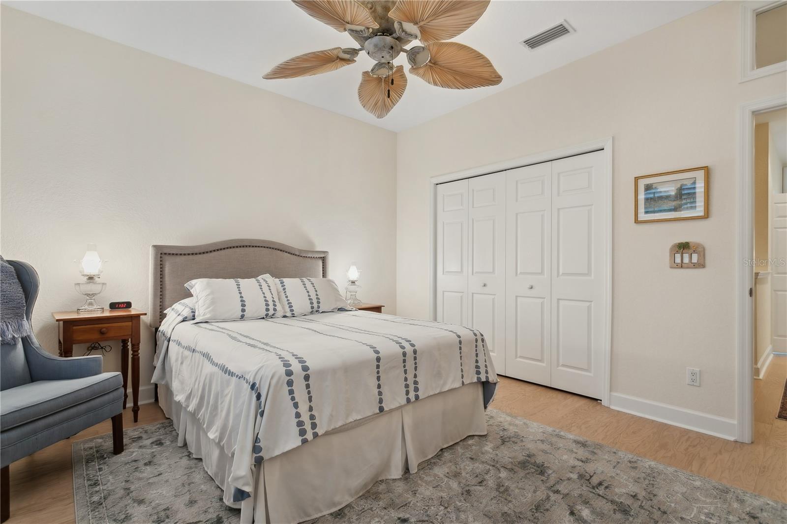 Image 12 of 18 For 6319r Vista Verde Drive E