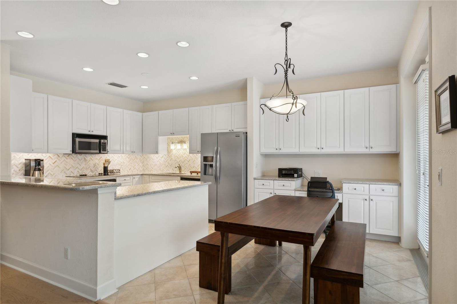 Image 6 of 18 For 6319r Vista Verde Drive E