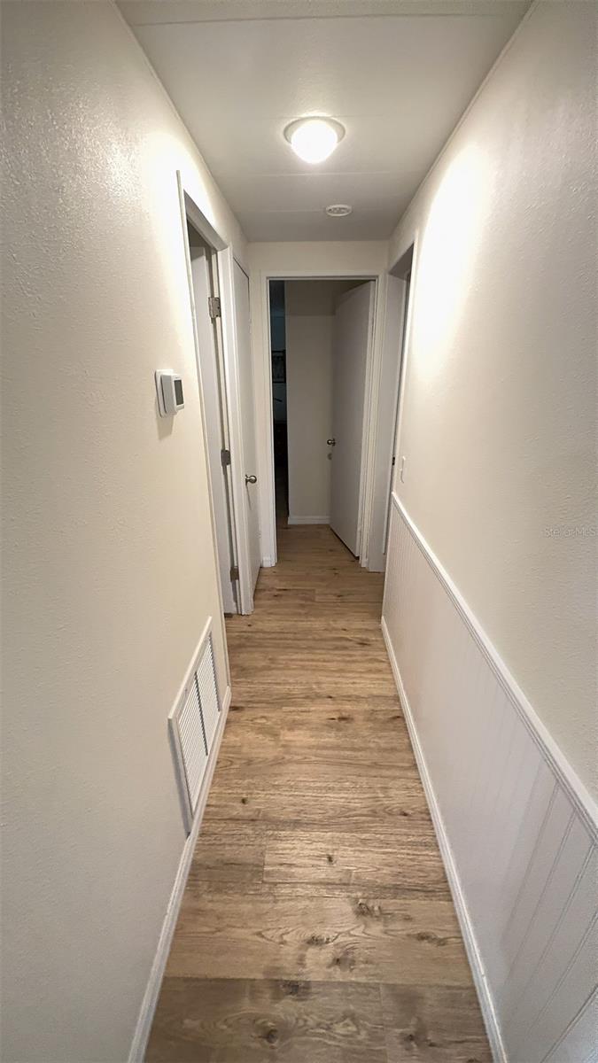 Image 24 of 80 For 4851 Gandy Boulevard 23c