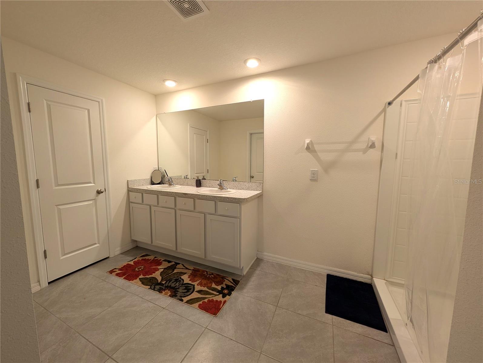 Image 11 of 20 For 16546 Mosaic Oar Drive