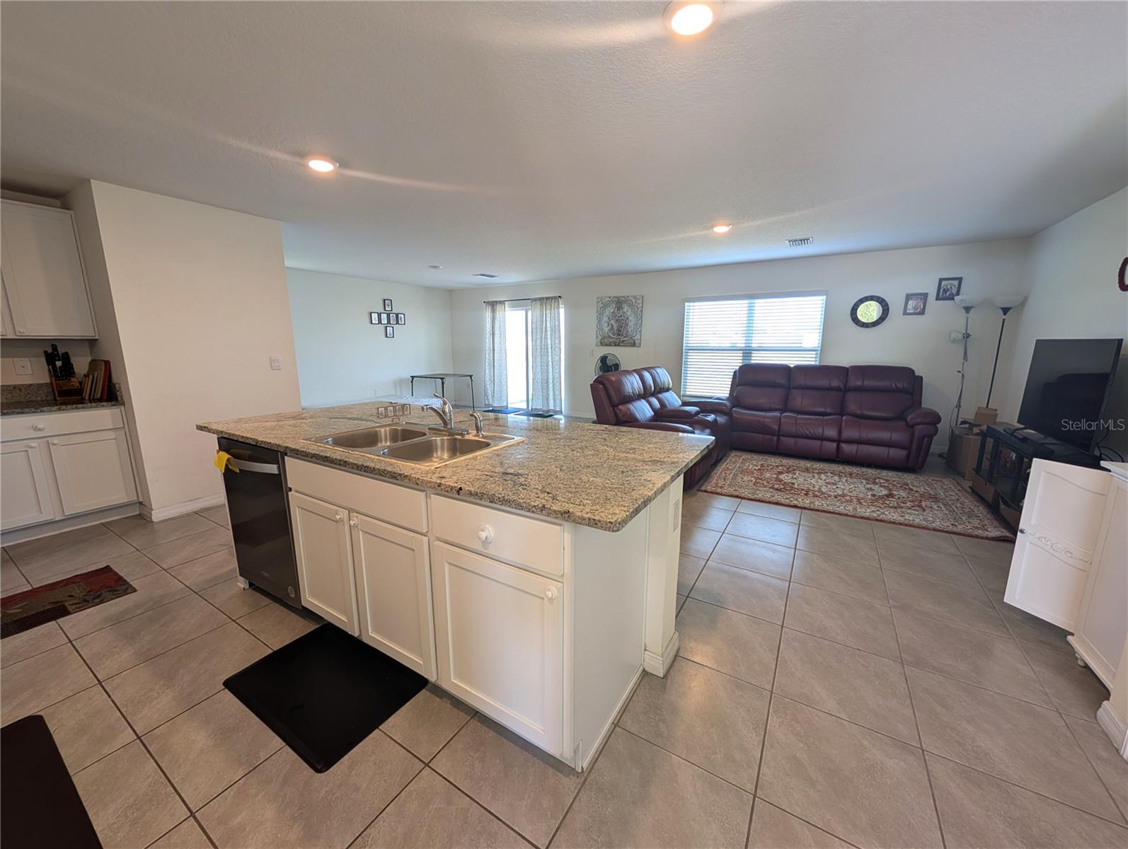 Image 5 of 20 For 16546 Mosaic Oar Drive