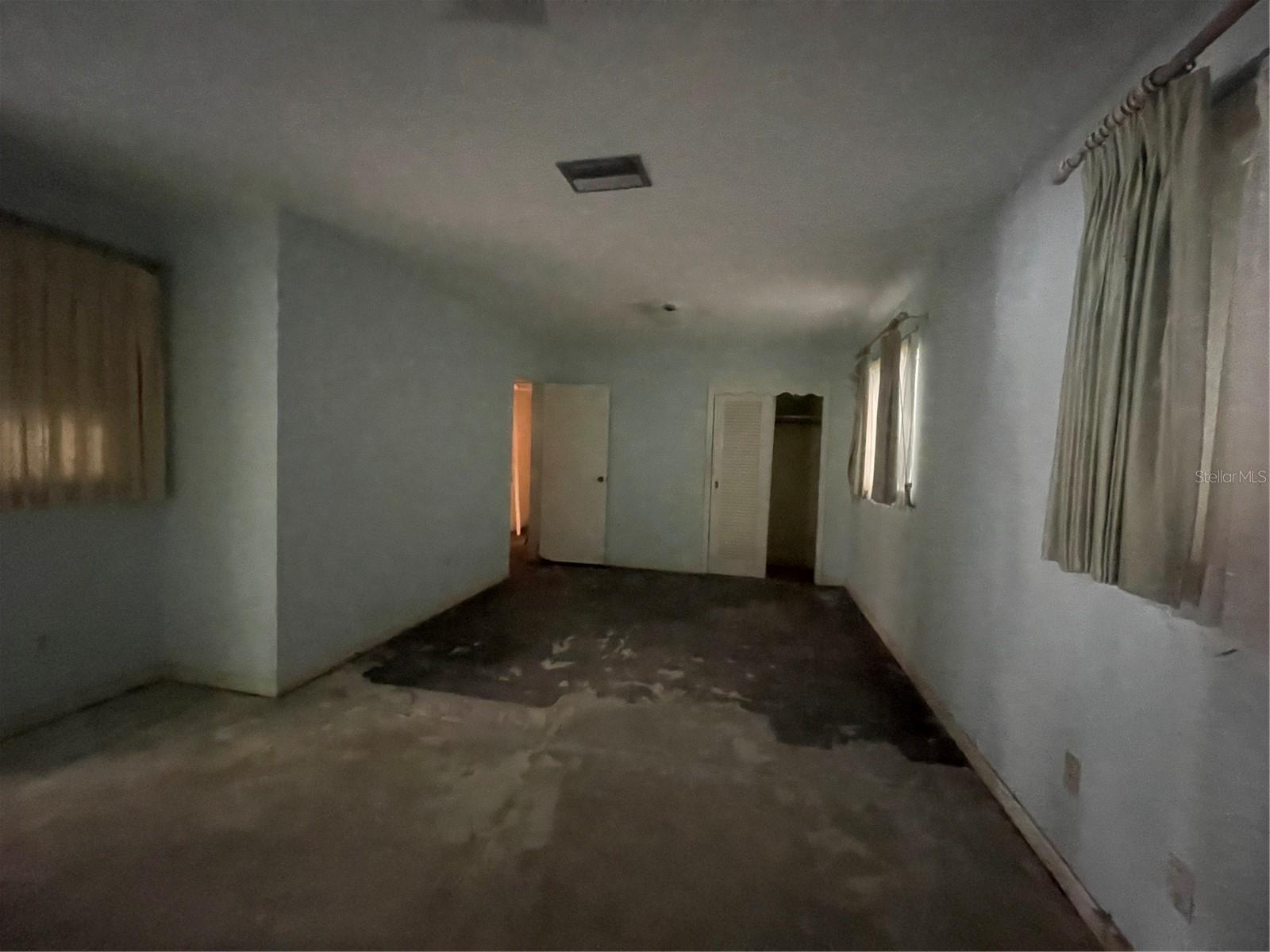 Image 11 of 40 For 4711 Vasconia Street