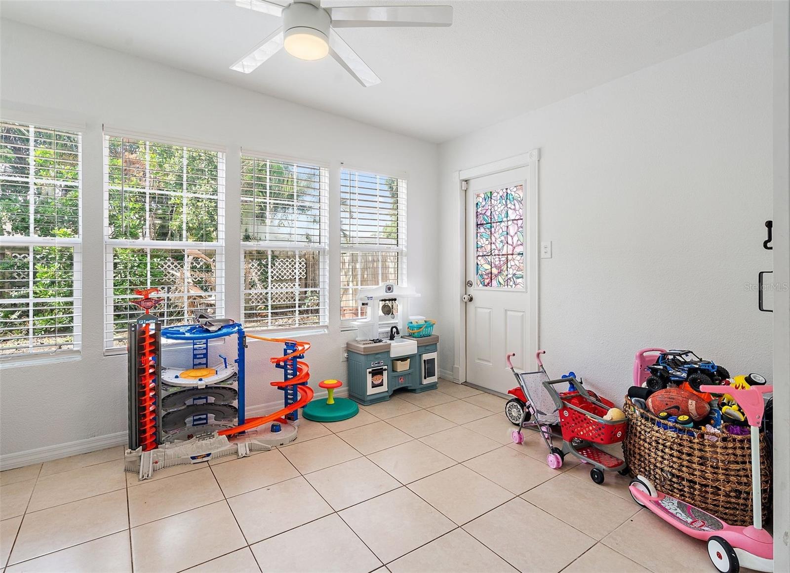 Image 13 of 25 For 5542 19th Avenue N