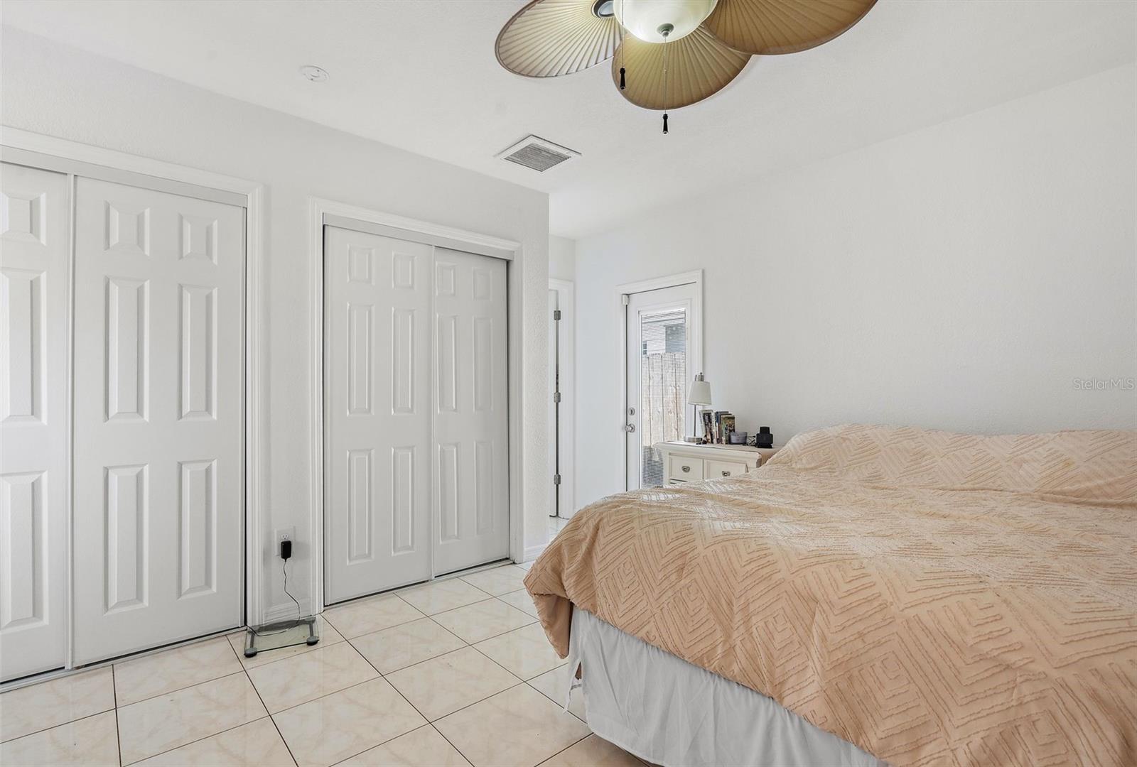 Image 15 of 25 For 5542 19th Avenue N