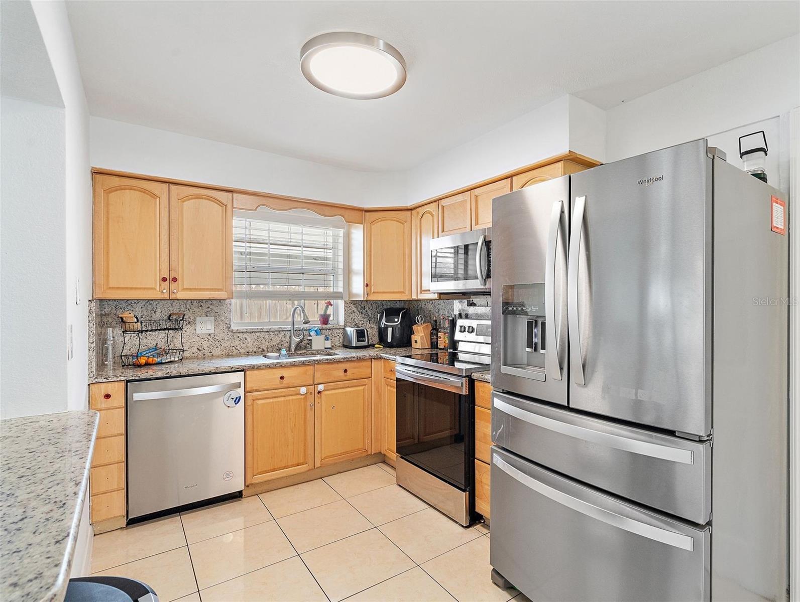Image 9 of 25 For 5542 19th Avenue N