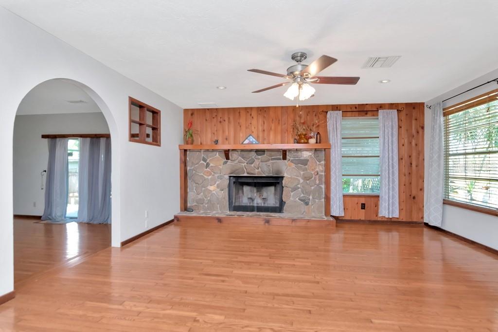 Image 11 of 53 For 1514 Florida Avenue