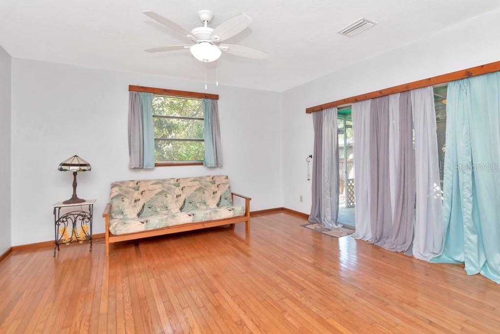 Image 34 of 53 For 1514 Florida Avenue