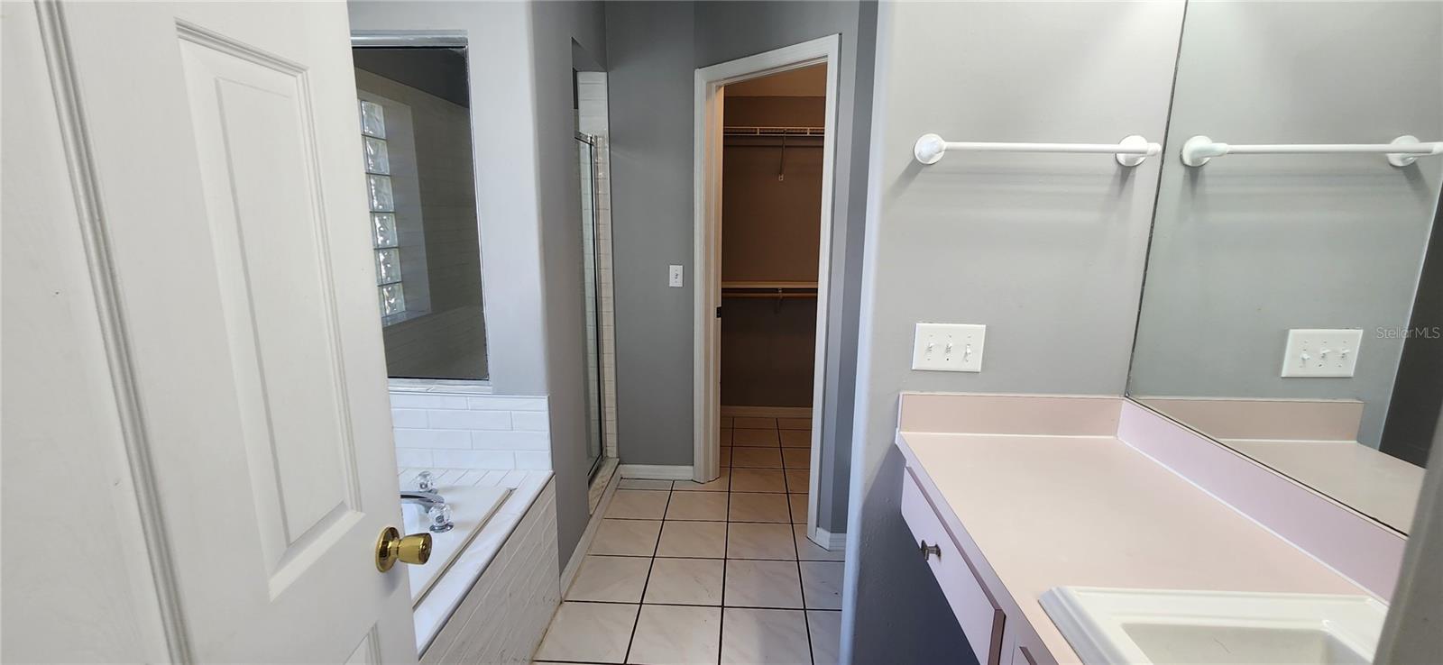 Image 11 of 26 For 23854 Forest Place