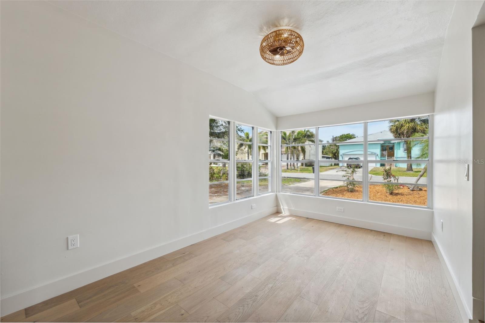 Image 16 of 38 For 108 5th Street