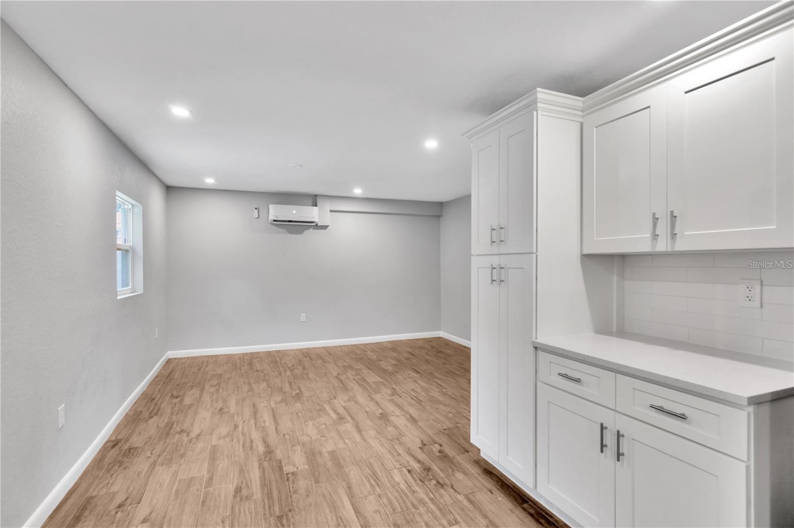 Image 7 of 25 For 2223 Gordon Street