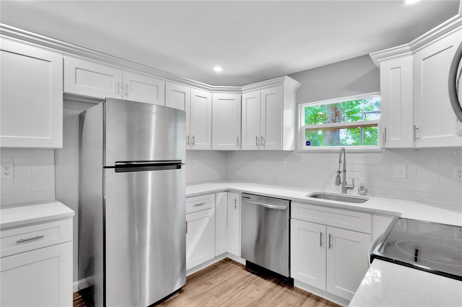 Image 8 of 25 For 2223 Gordon Street