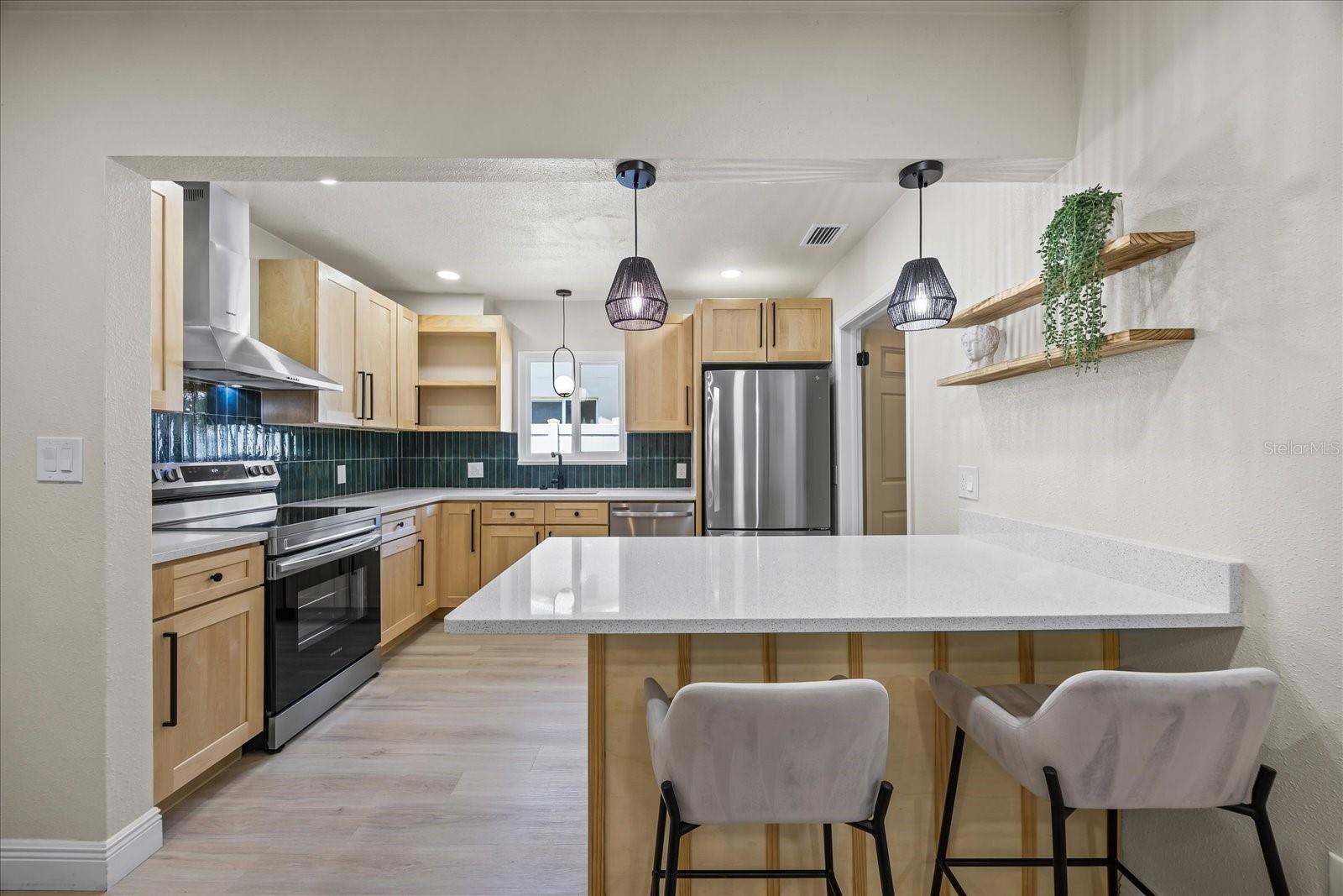 Image 15 of 50 For 6875 11th Avenue N