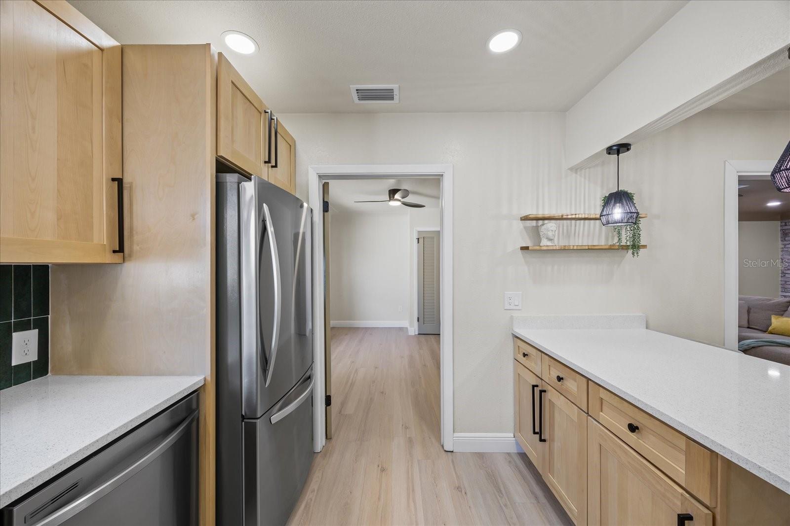 Image 18 of 50 For 6875 11th Avenue N