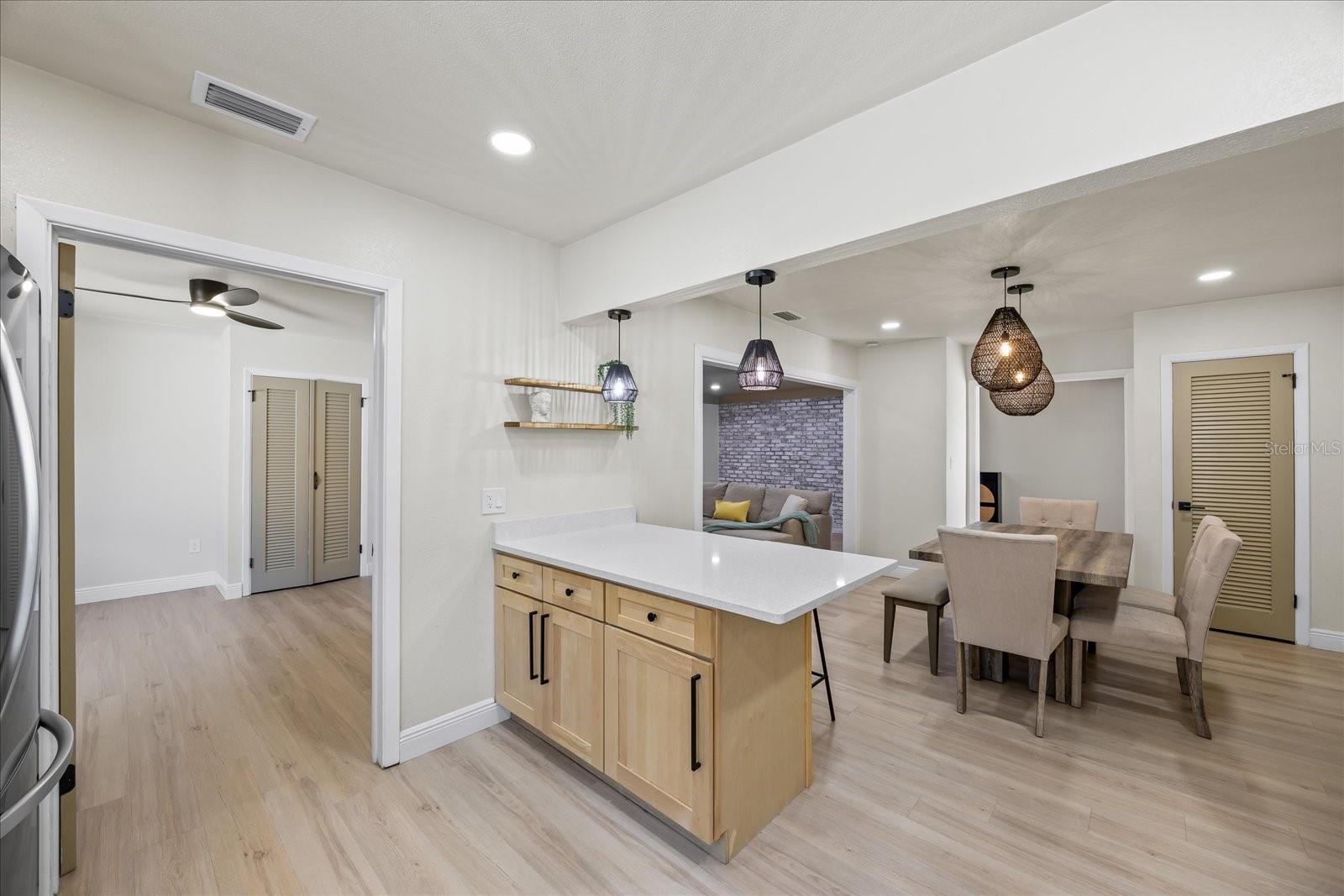 Image 19 of 50 For 6875 11th Avenue N
