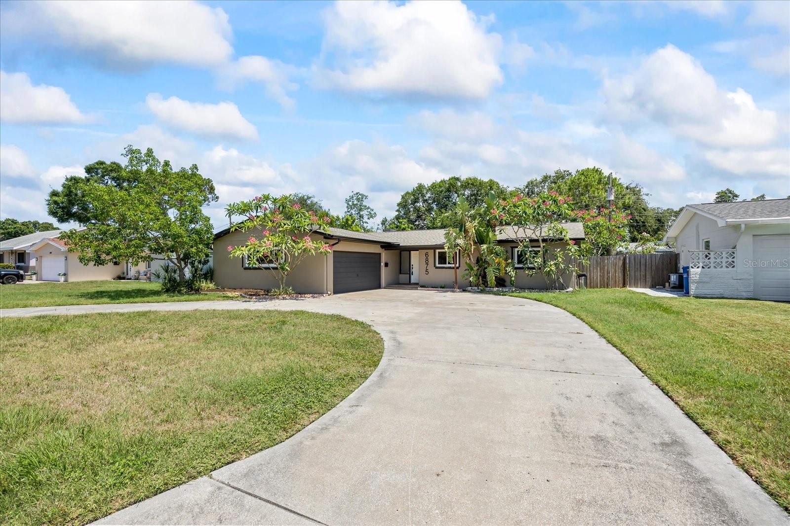 Image 4 of 50 For 6875 11th Avenue N