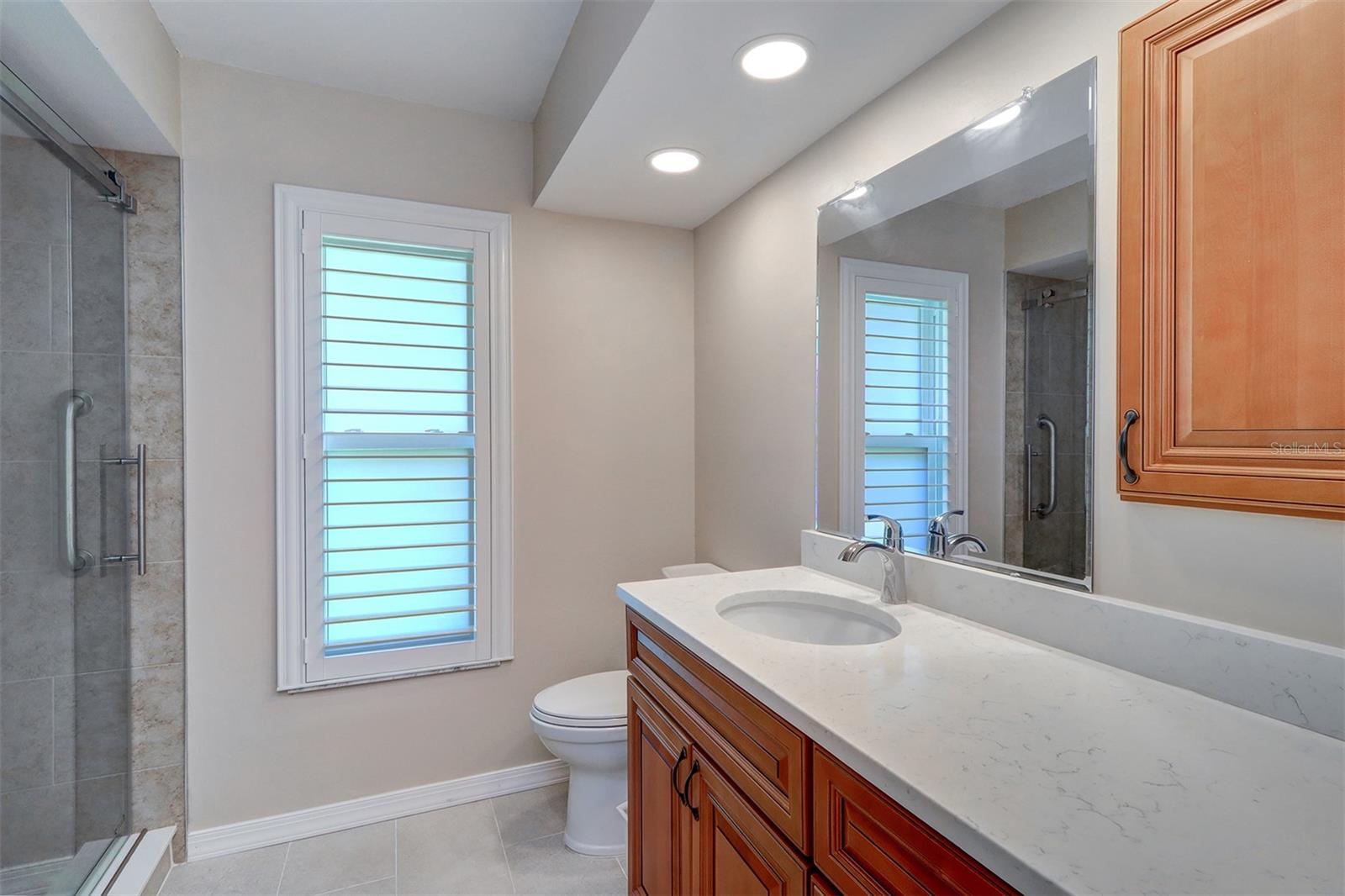Image 21 of 35 For 3053 Gregor Court